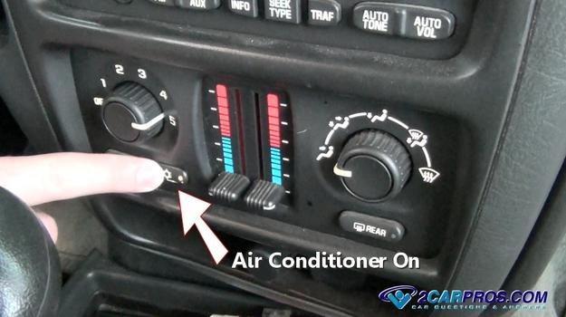 el aire acondicionado está encendido