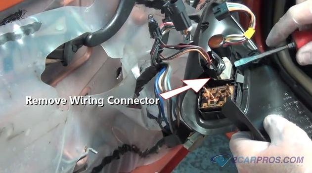 Quitar el conector del cableado