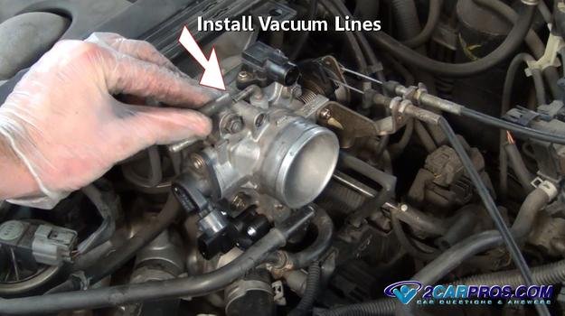 Instalar línea de vacío