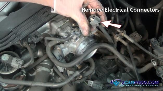 quitar el conector eléctrico