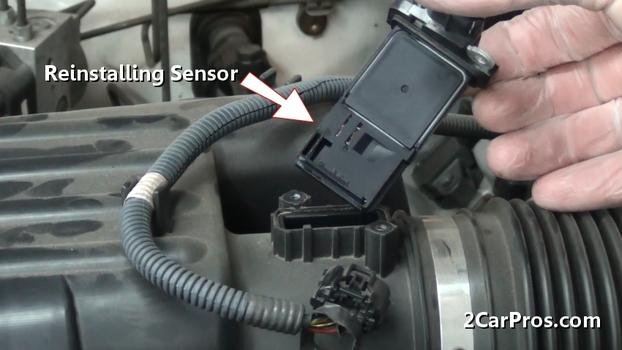Reinstalación del sensor de flujo de aire masivo